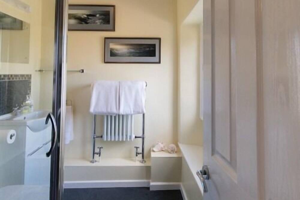 The School House 写真