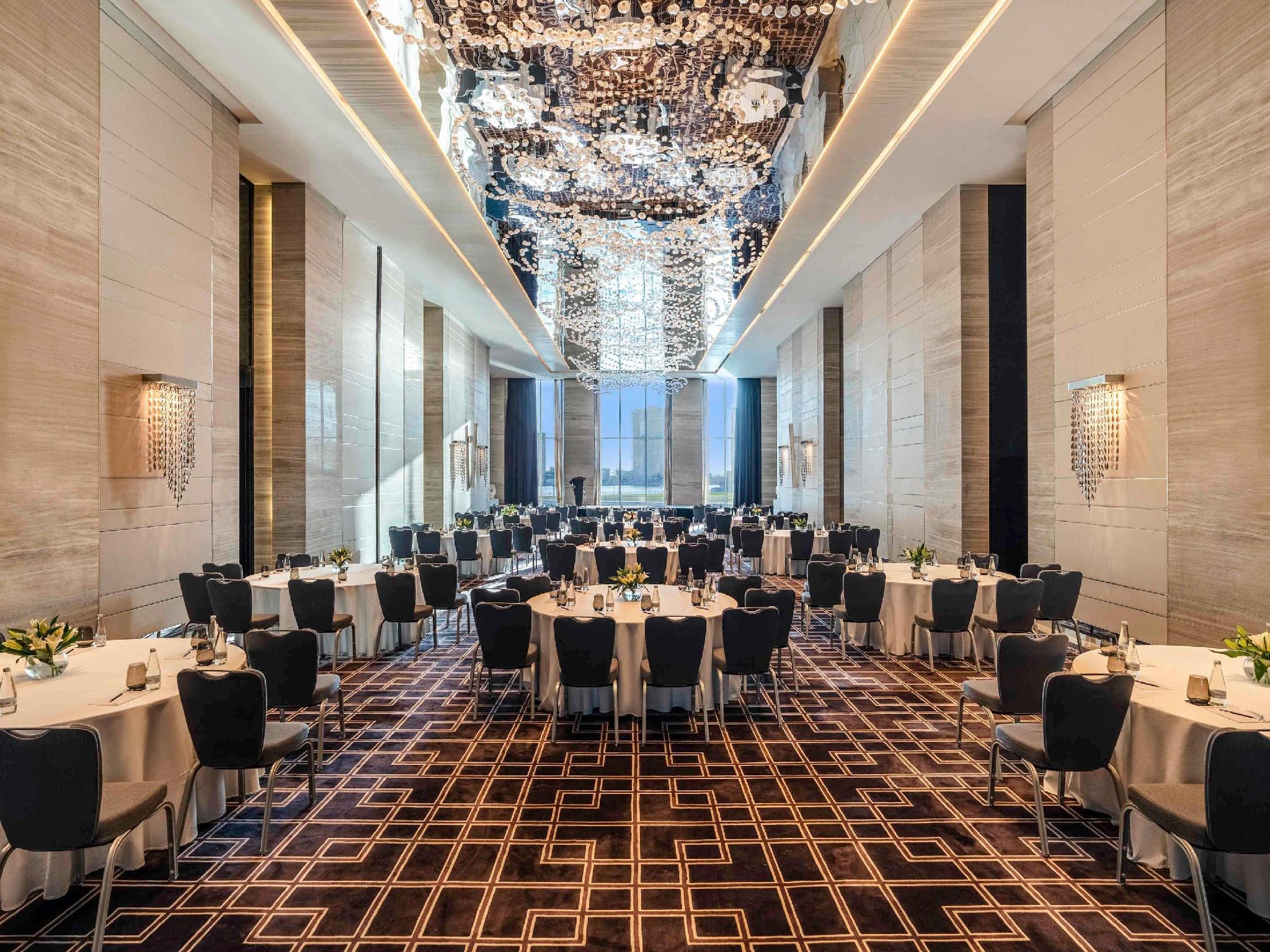 プルマン ドバイ ダウンタウン 写真