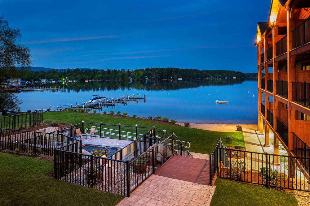 センター ハーバー イン 写真