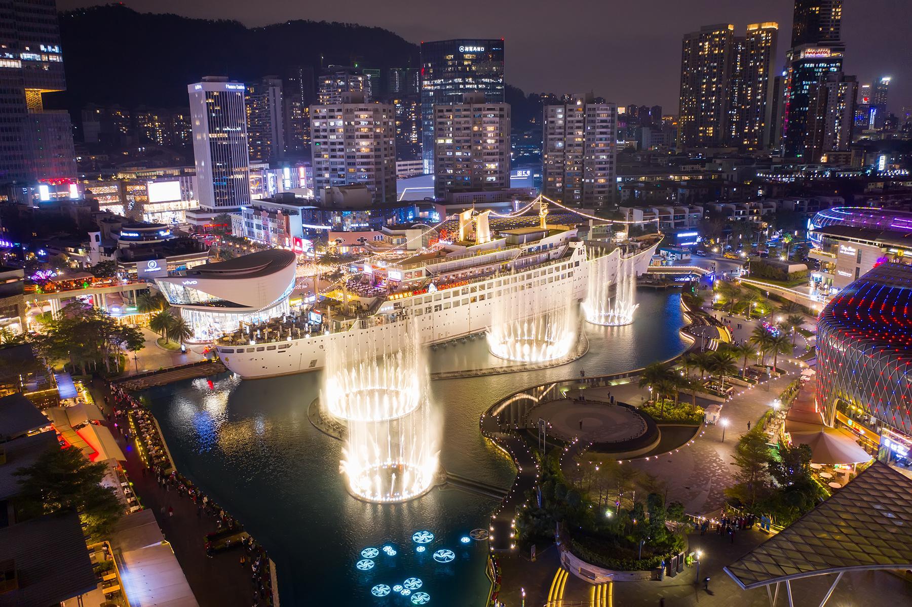 クルーズ イン ホテル 写真