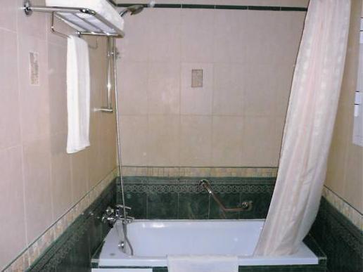 アウォル ホテル 写真