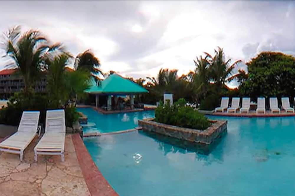 サファイア ビーチ リゾート 写真