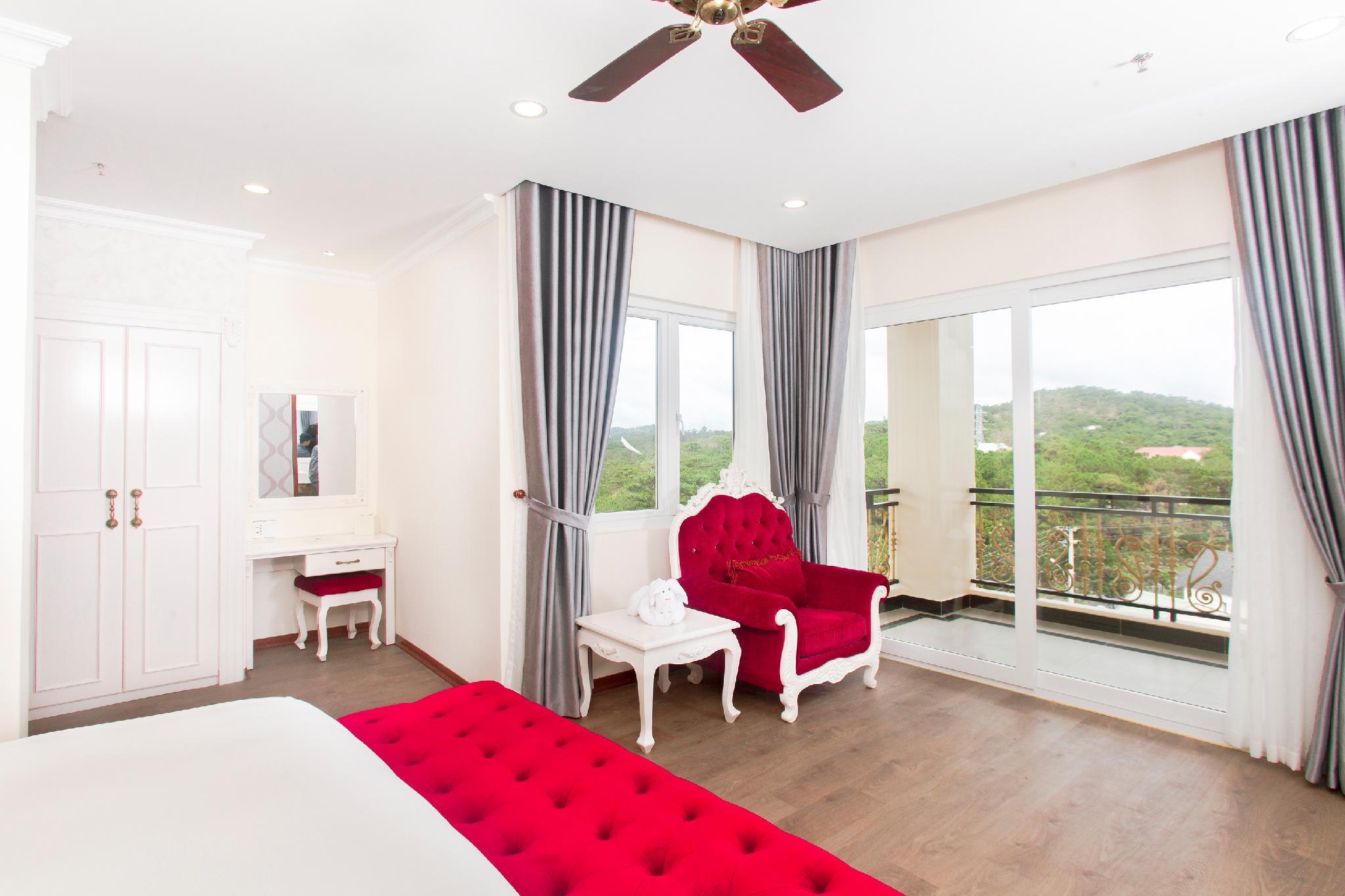 ラダラット ホテル 写真