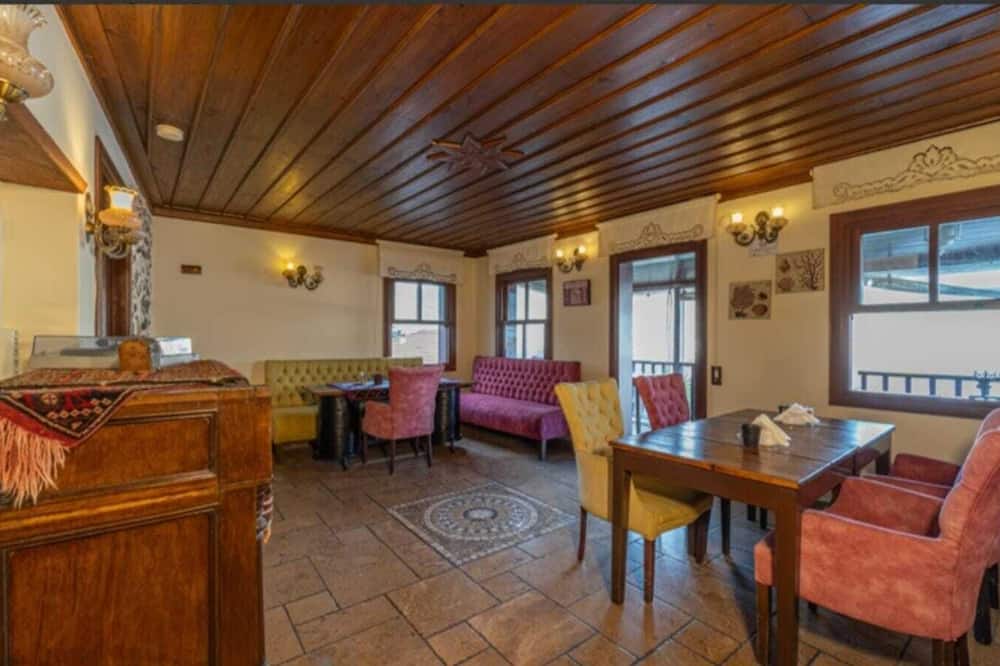 ハーモニー ブティック オテル 写真