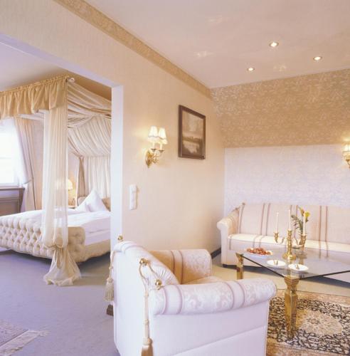 Romantik Schloßhotel Kurfürstliches Amtshaus Dauner Burg 写真