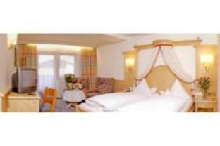 アルペンホテル チレルホフ 写真