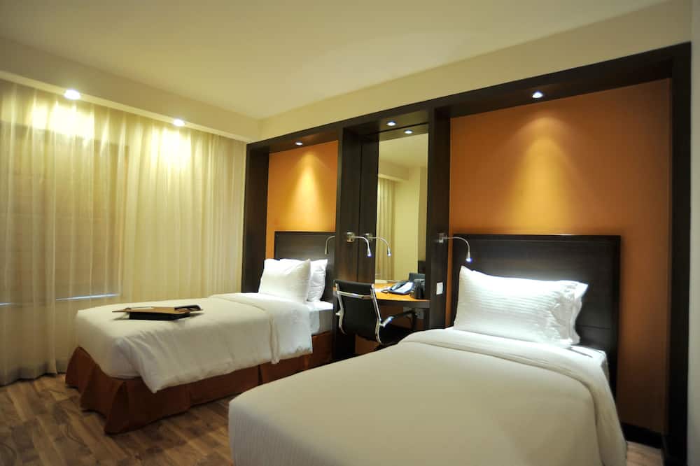 Hampton by Hilton Vadodara-Alkapuri 写真