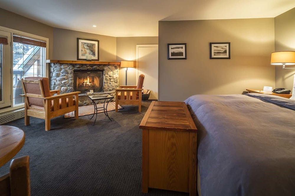 エメラルド レイク ロッジ 写真