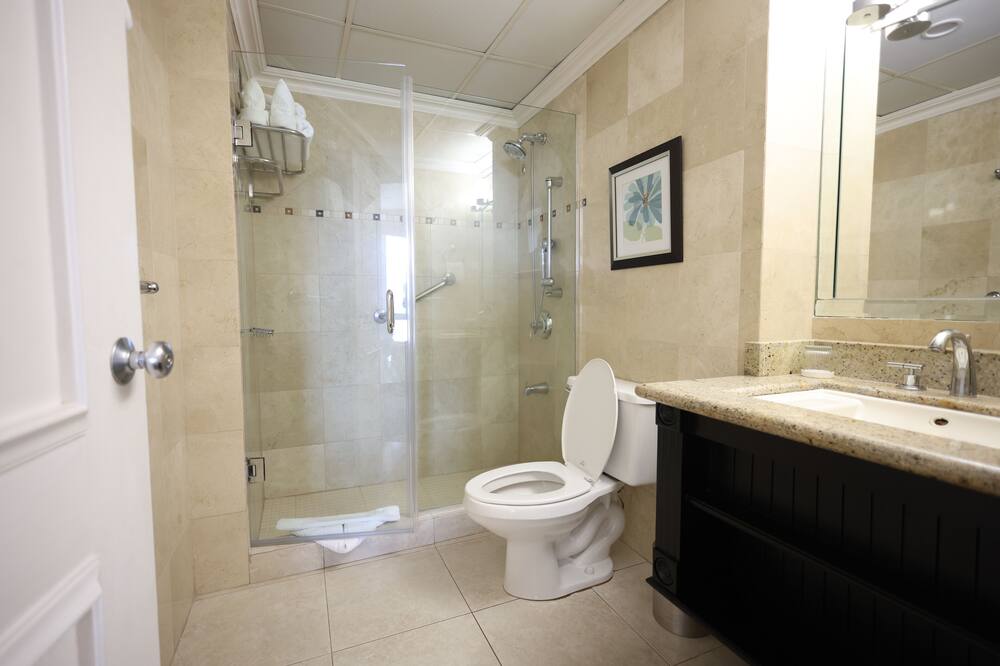 Courtleigh Hotel and Suites 写真