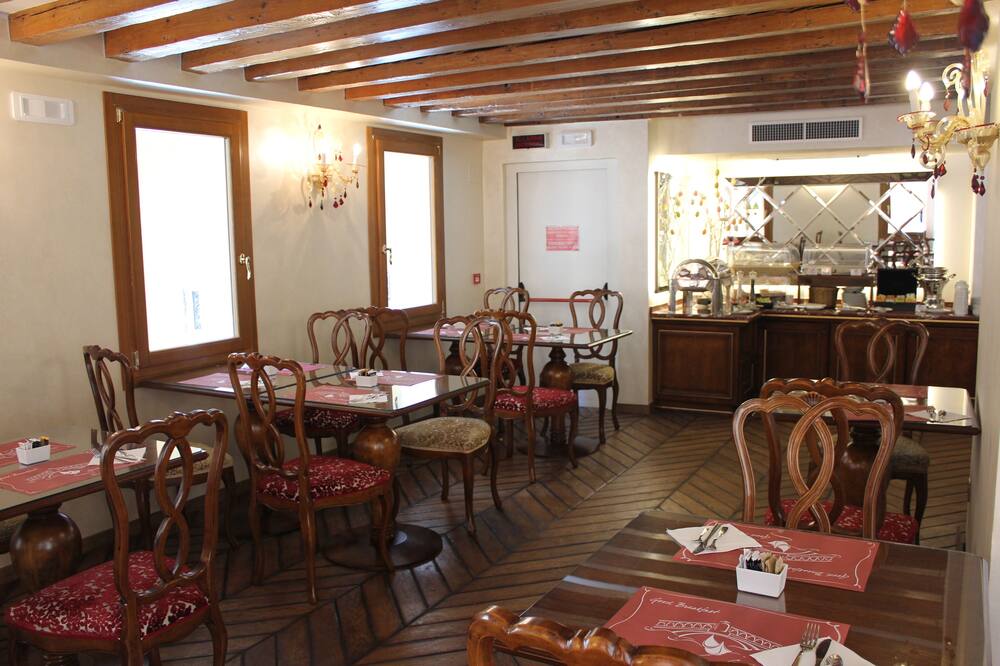 ホテル カサノバ 写真