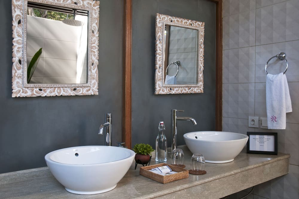 ケレンシア プライベート プール ヴィラズ 写真