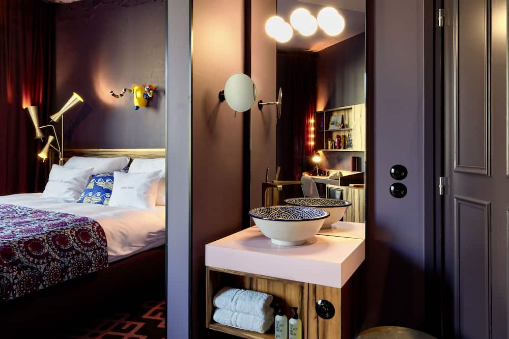 25アワーズ ターミナス ノール 写真