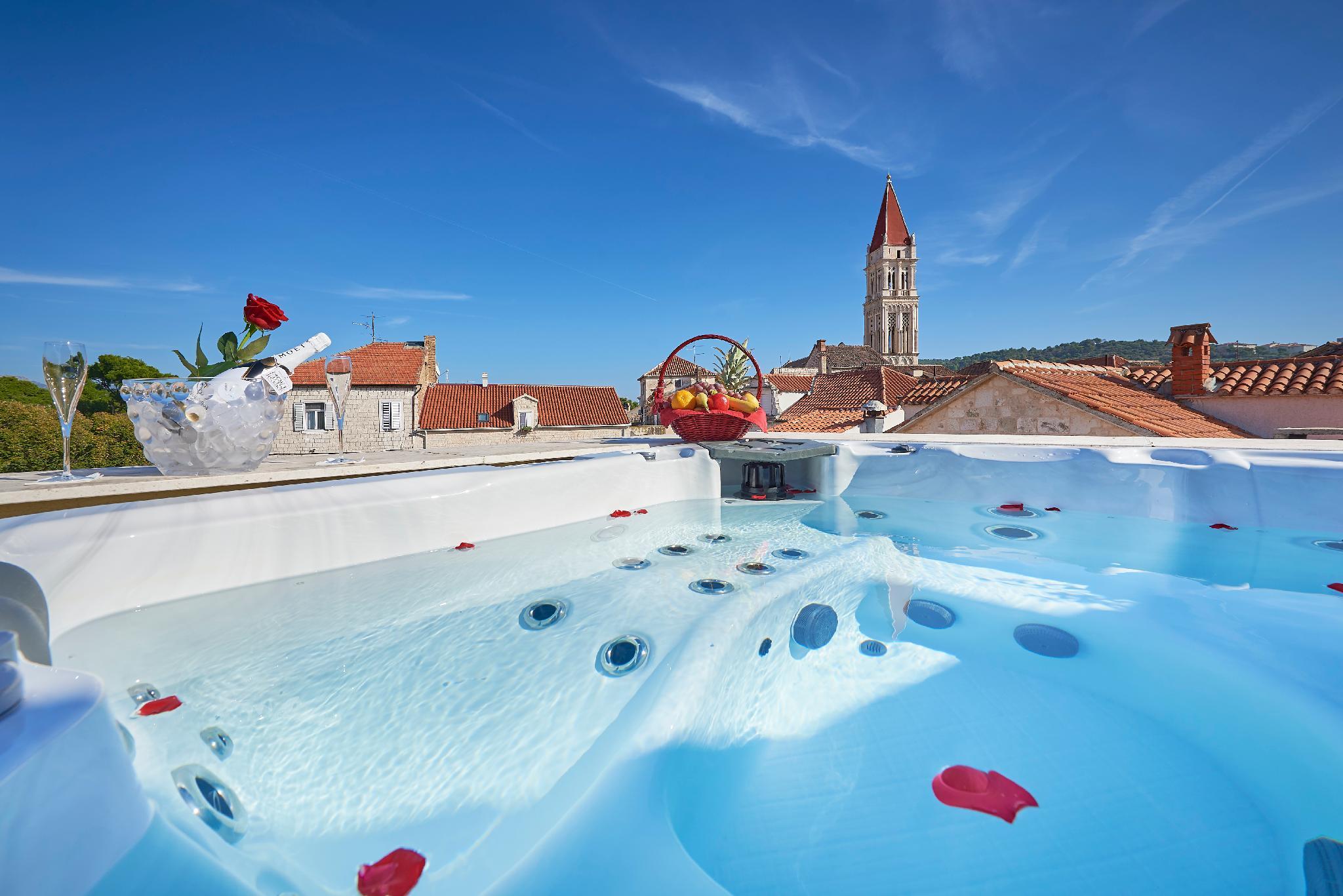 パレス デロッシ 写真