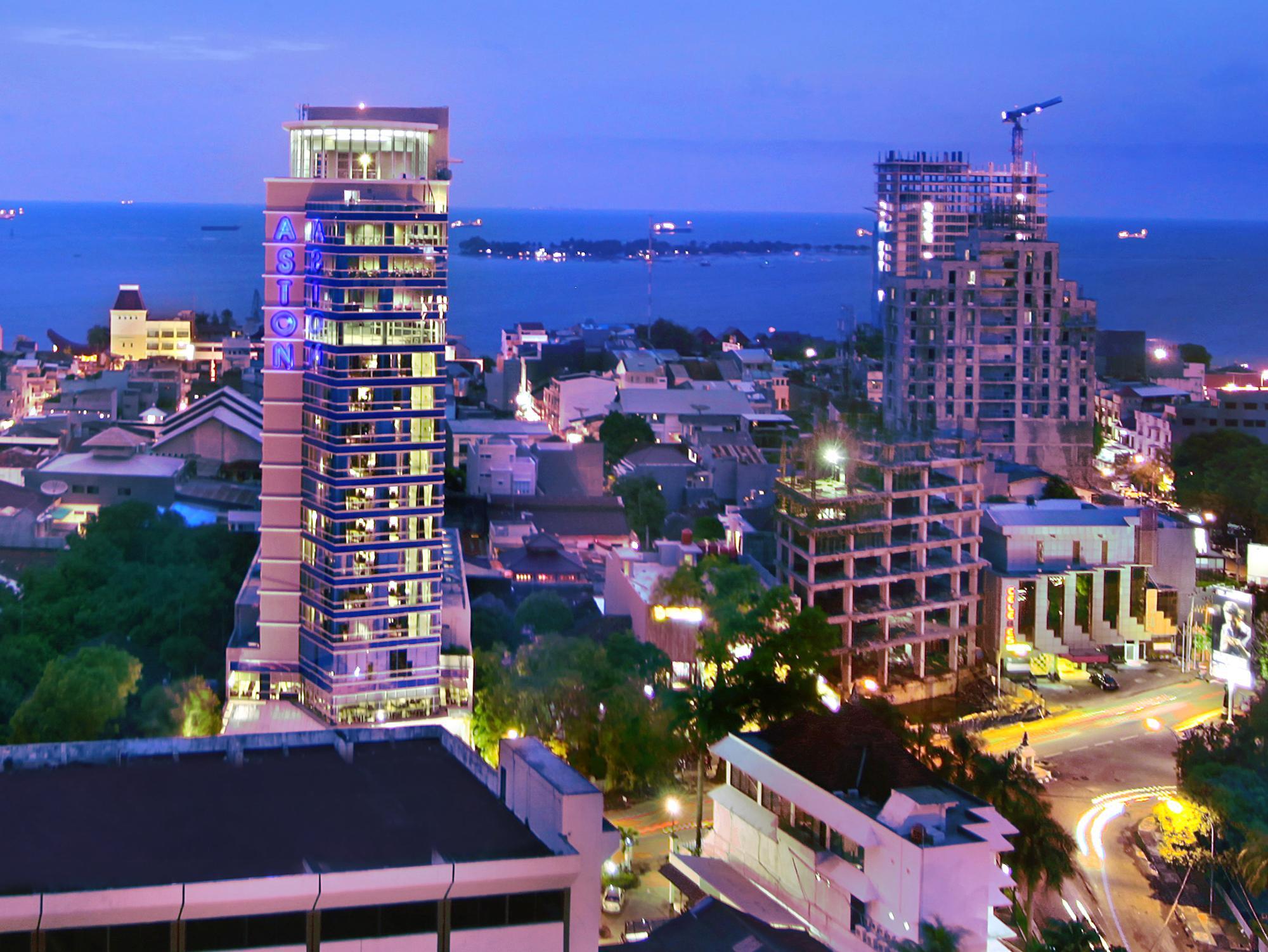 アストン マカサール ホテル & コンベンション センター 写真