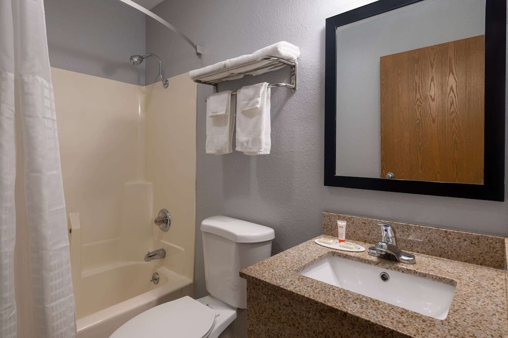 スーパー 8 バイ ウィンダム マトゥーン 写真