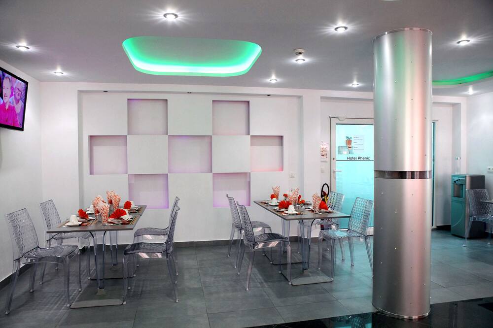 ホテル フェニックス 写真