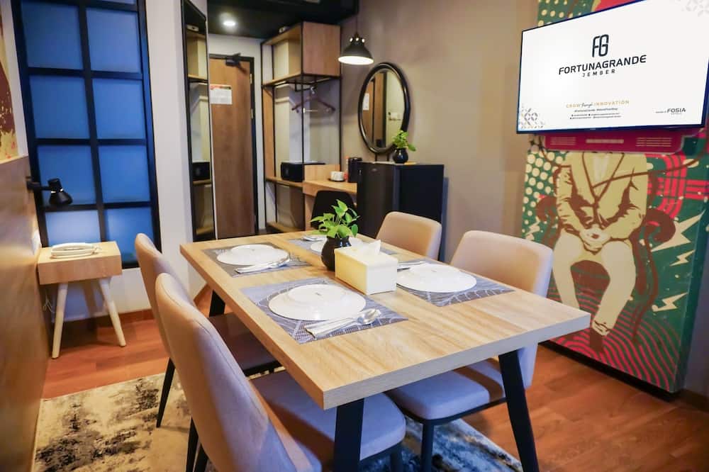 ホテル フォルトゥナグランデ ジェンベル 写真