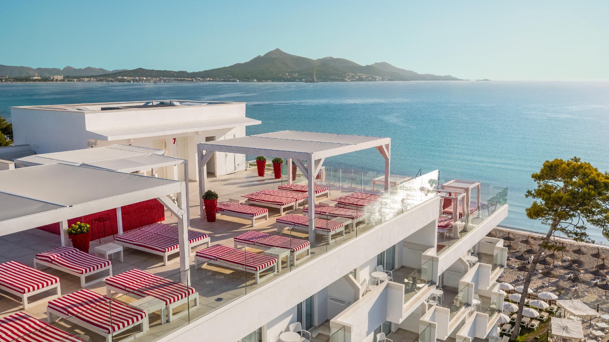 Iberostar Waves Alcudia Park 写真