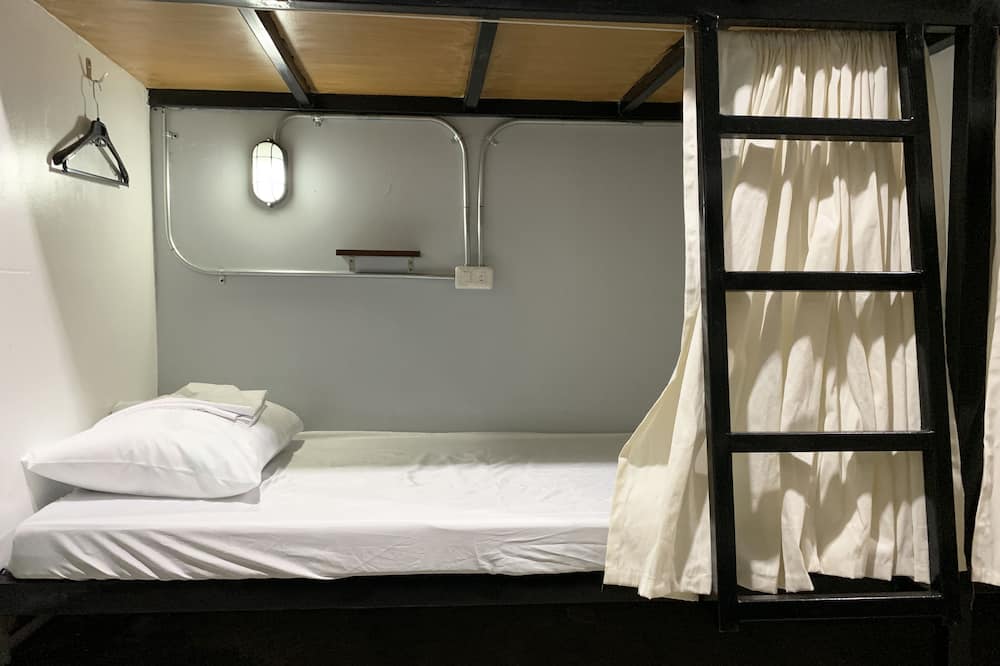 ハッピーネスト ホステル セブ 写真