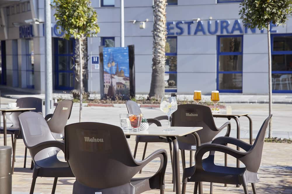 Iraipe Logroño Hotel 写真