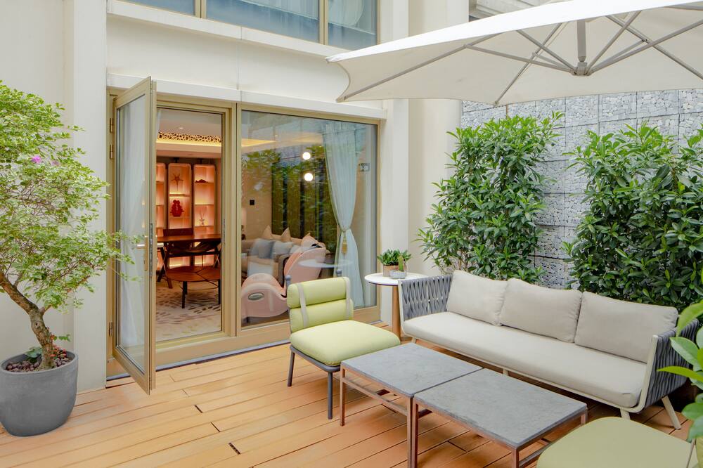 オアシス アベニュー A GDH ホテル 写真