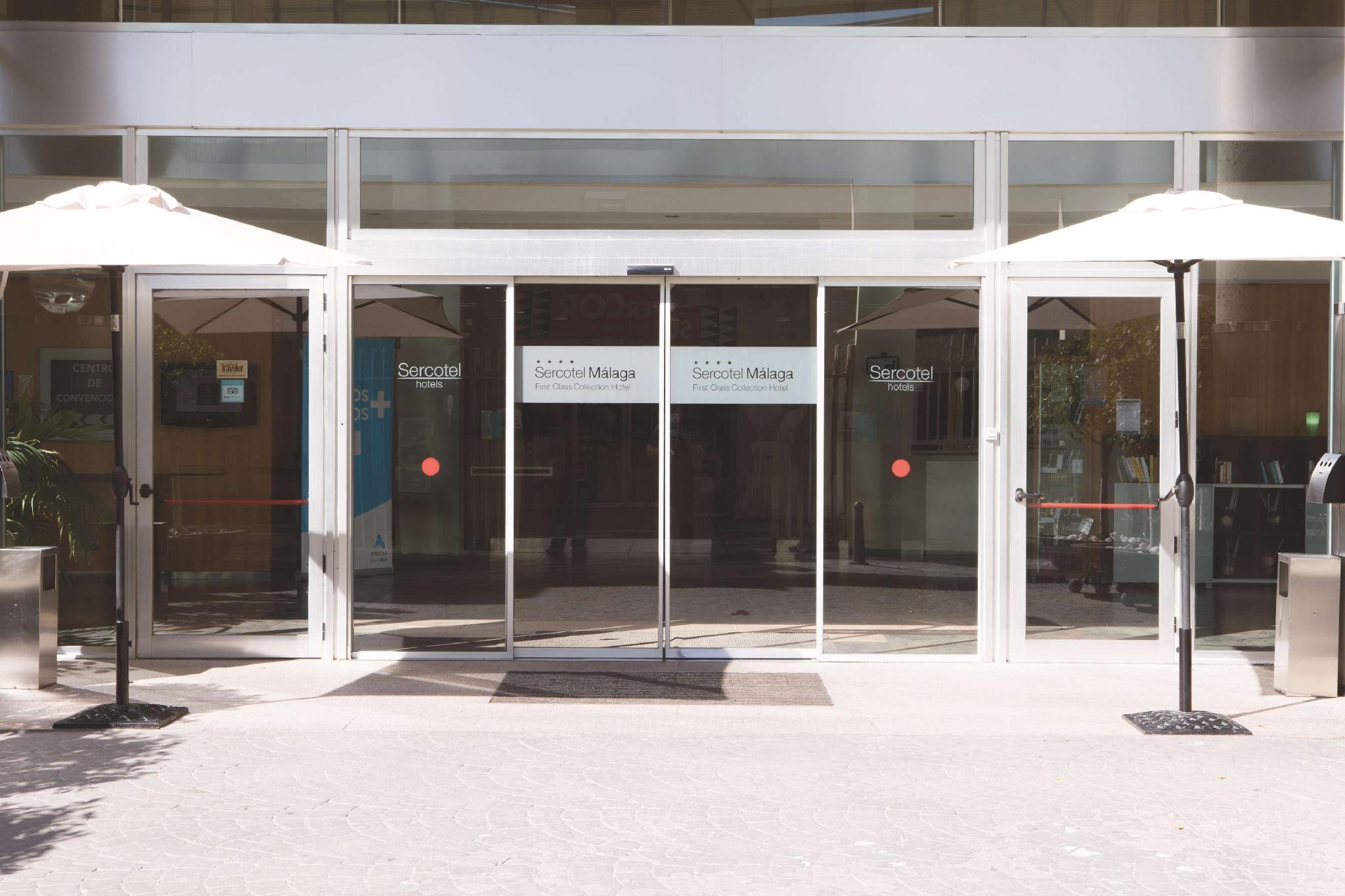 ユーロスターズ マラガ 写真