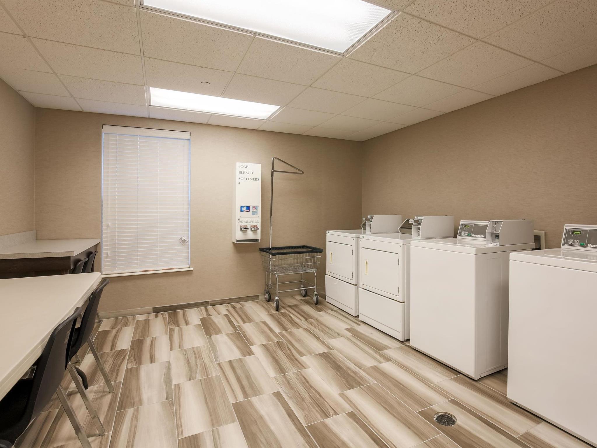 Homewood Suites by Hilton Southwind - Hacks Cross 写真