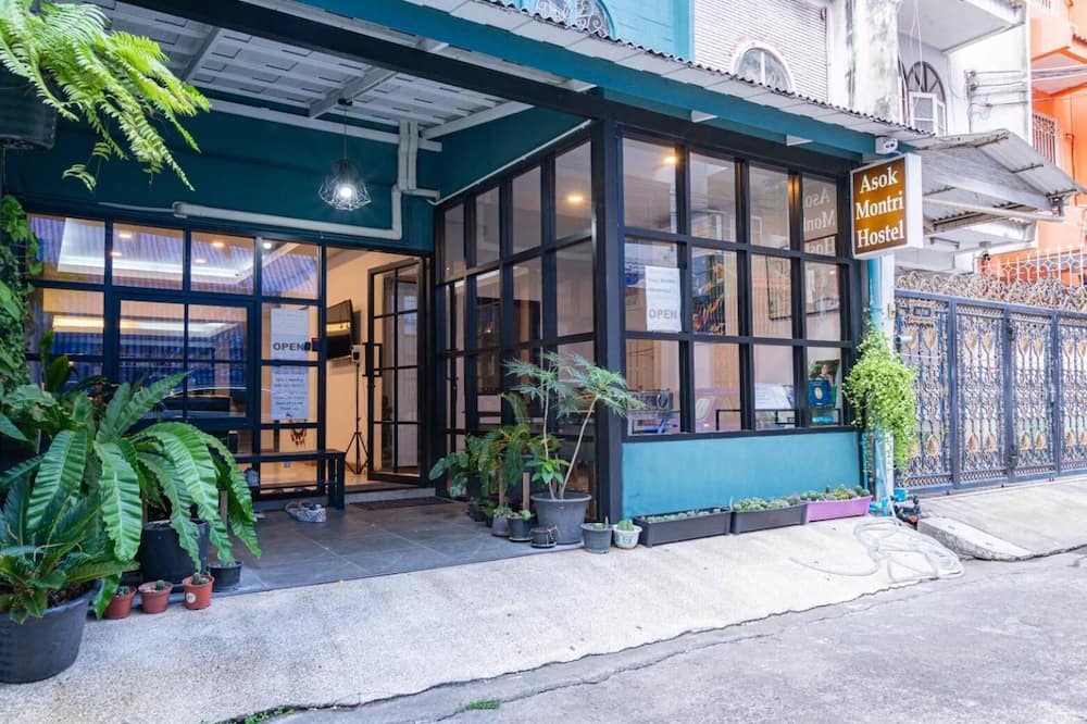 アソーク モントリ ホステル 写真
