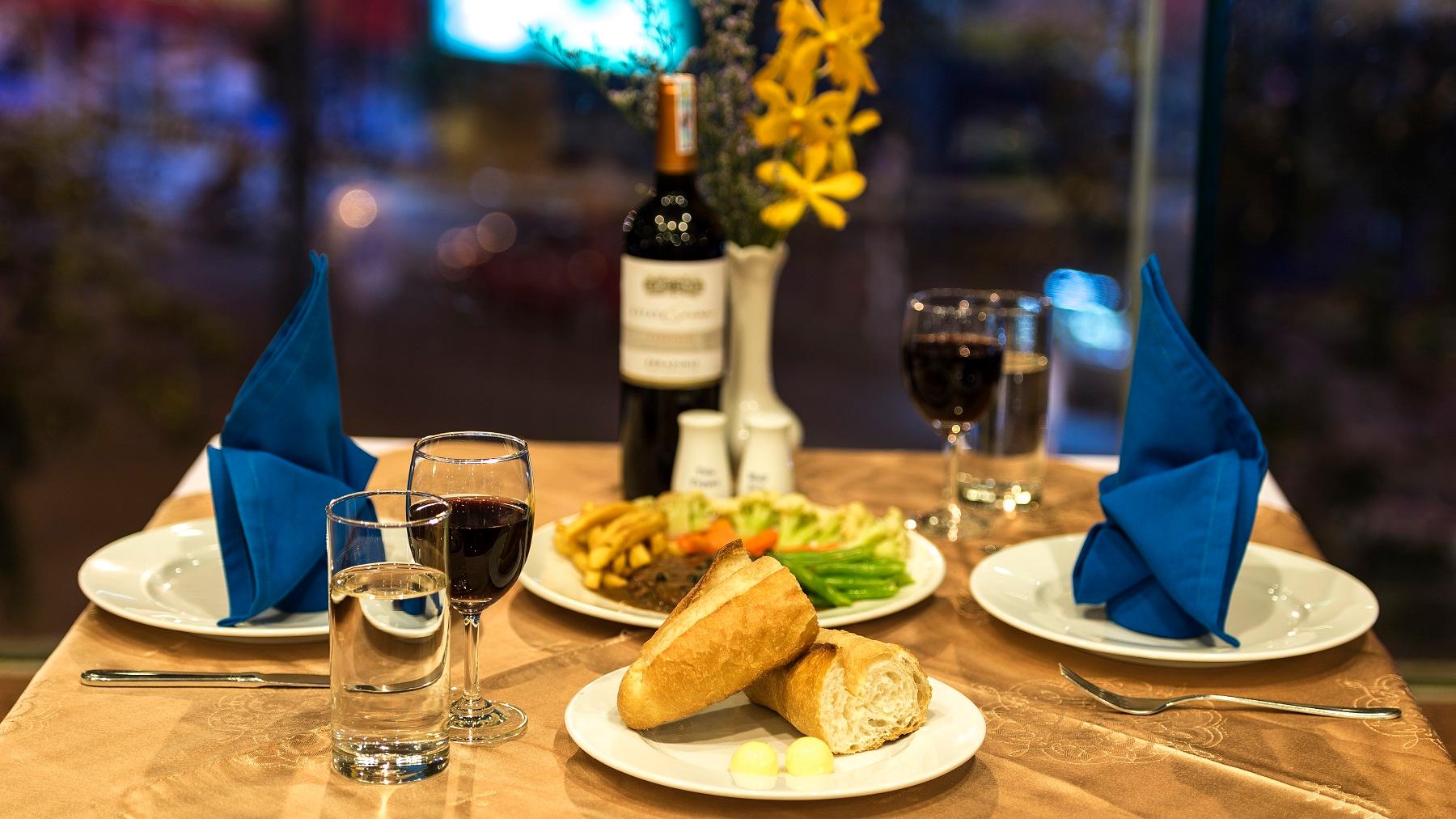 ニャチャン ロッジ ホテル 写真