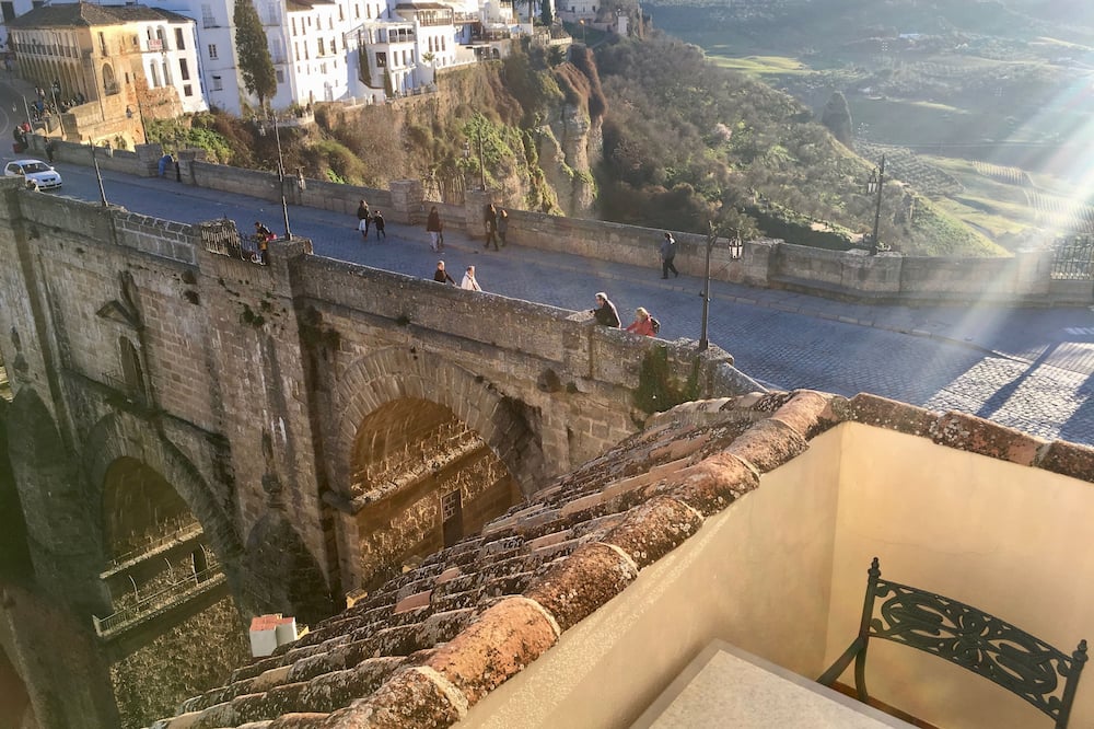 ホテル ドン ミゲル 写真