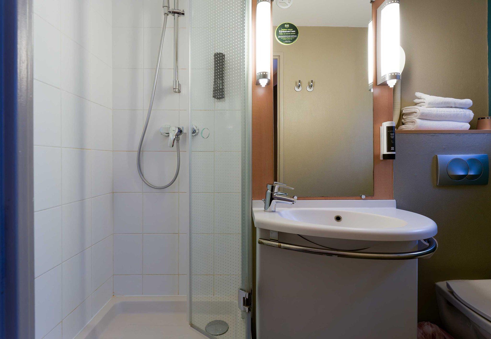 B&B HOTEL Reims Centre Erlon 写真