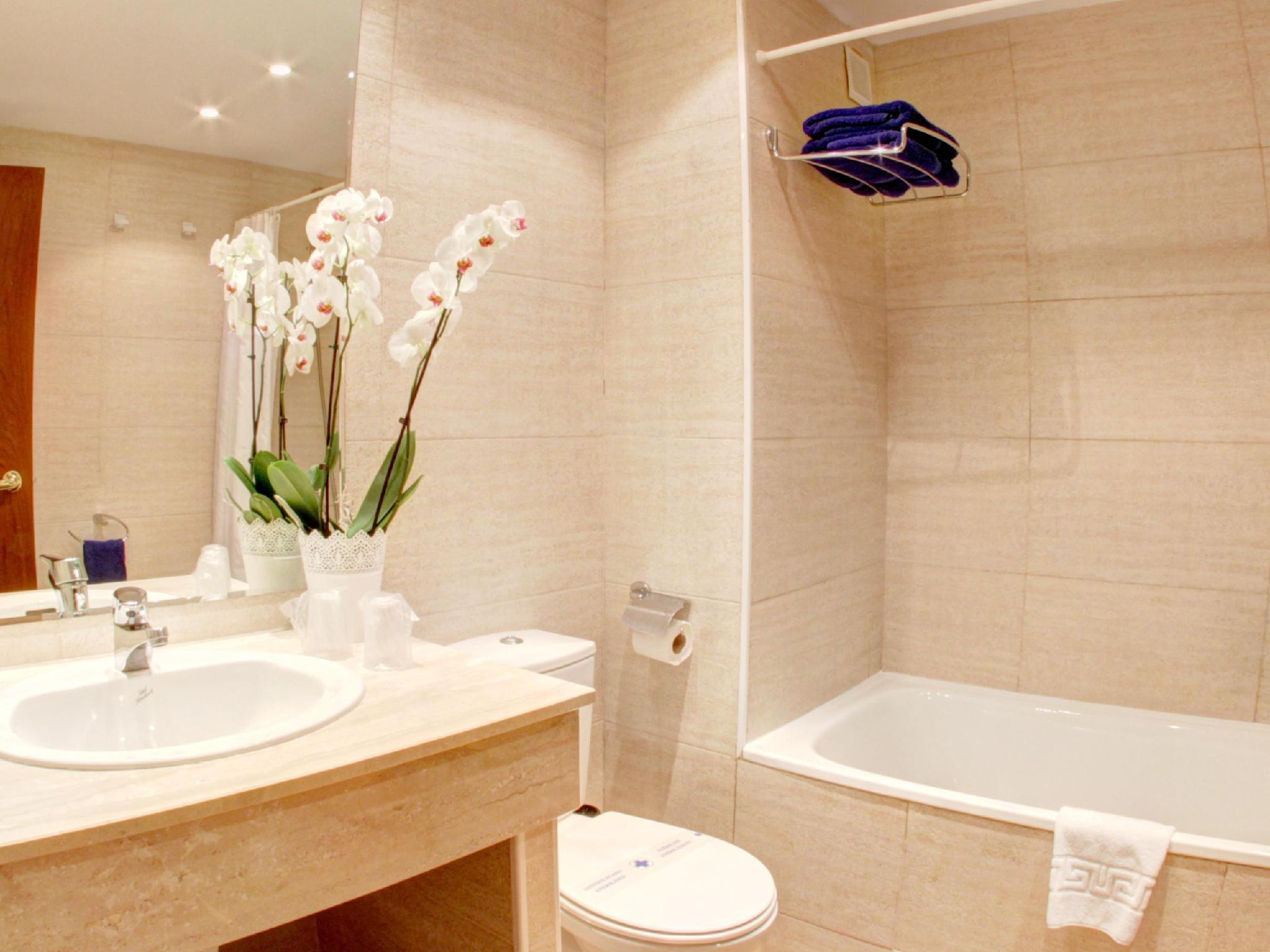 ホテル モンターネ 写真