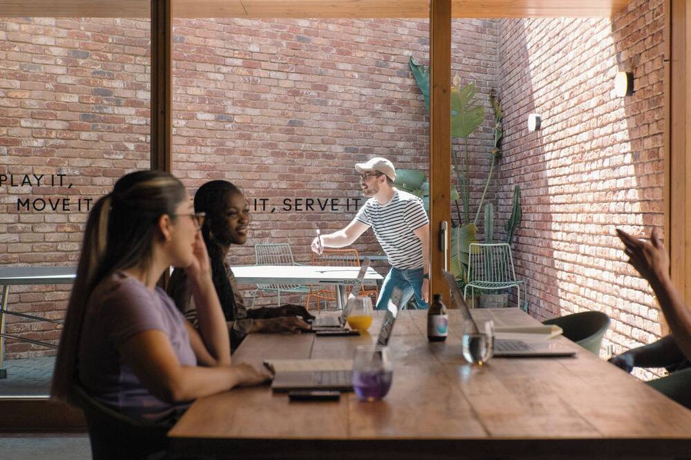 アウトサイト ポルト ムウコ 写真