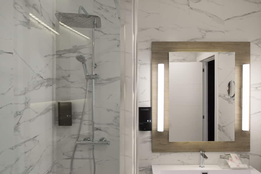 プチ パレス アレナル 写真