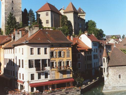 ホテル デュ パレ ドゥ リスル 写真