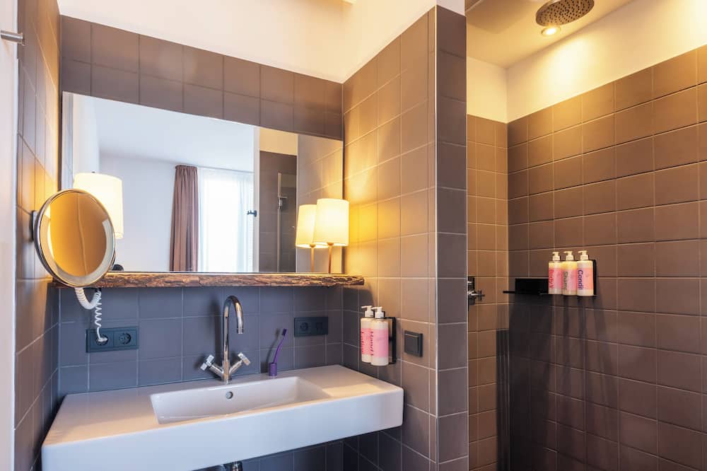 ザ ヴァインマイスター ベルリン ミッテ【大人専用】 写真