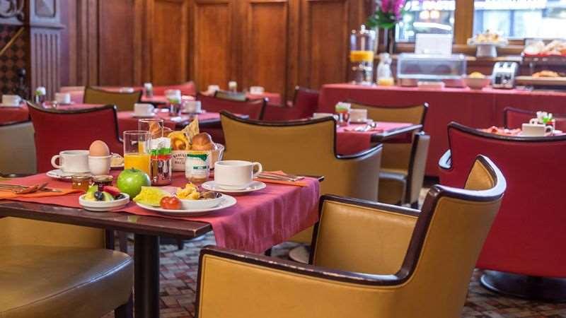 ホテル エタジュニ オペラ 写真