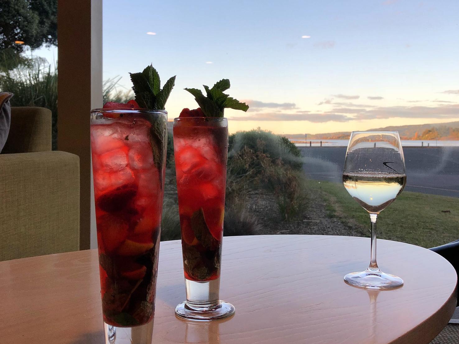 レイク プラザ ホテル 写真