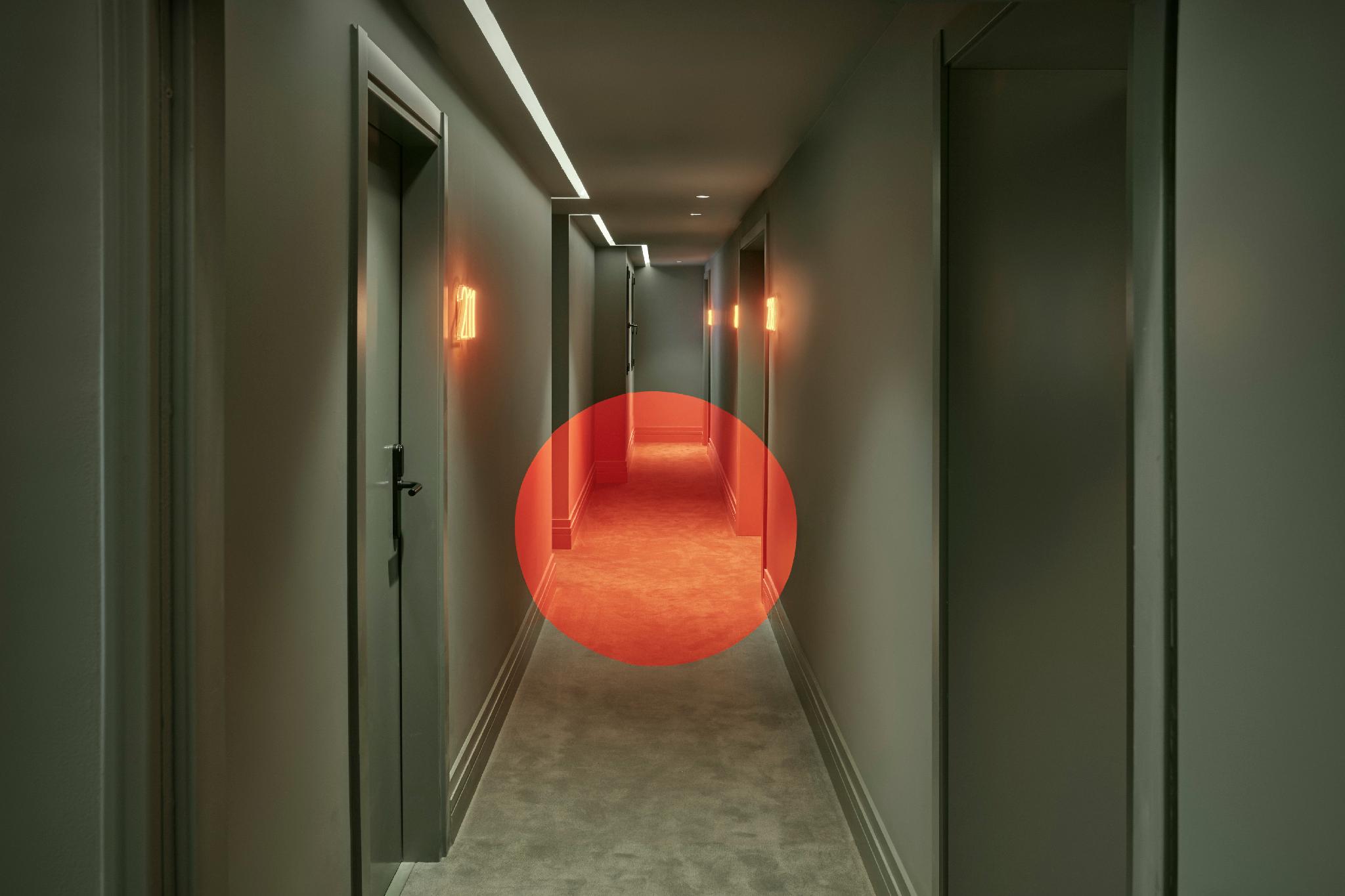 シック & ベーシック ドット 写真