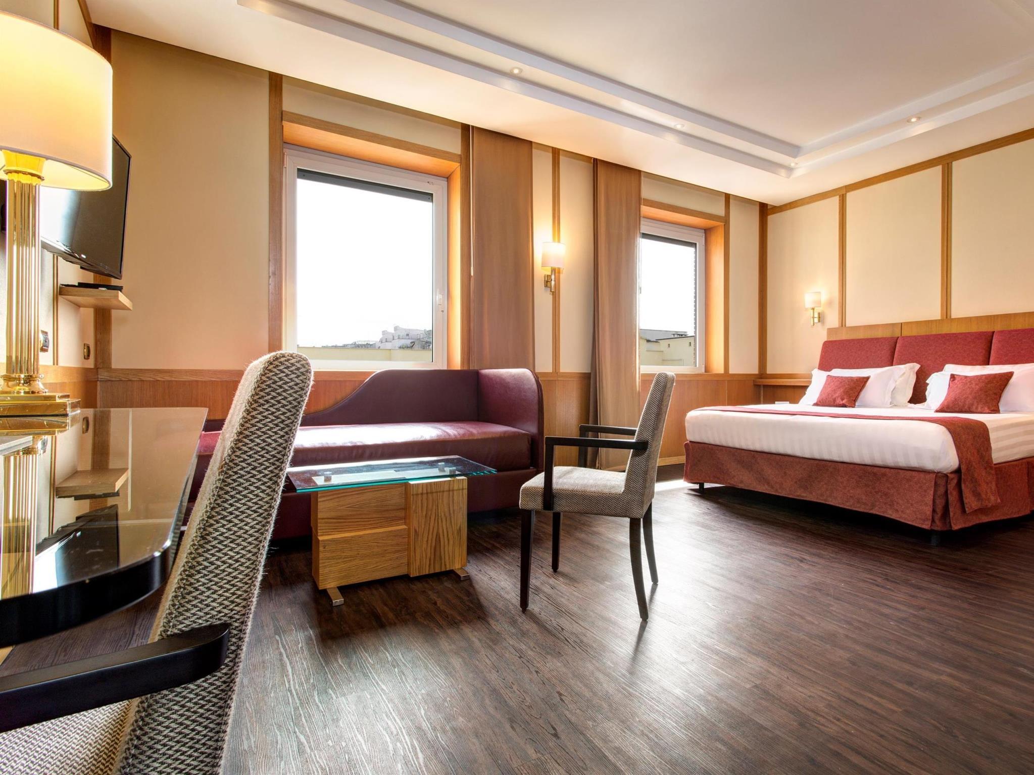 ヒルトン ガーデン イン ローマ コロッセオ 写真