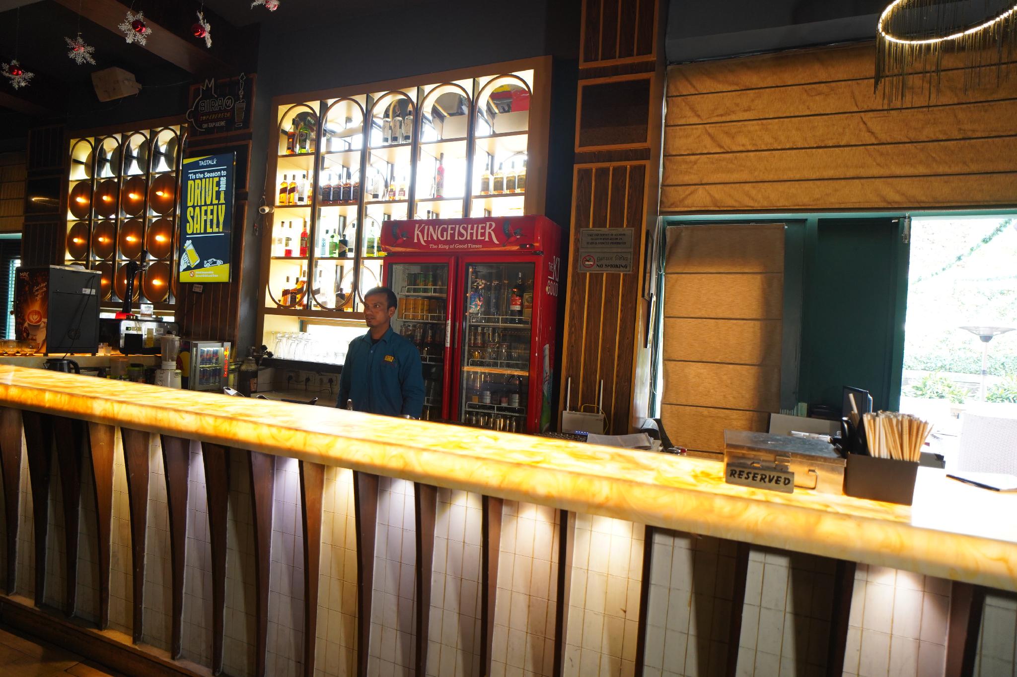 コーラス ホテル 写真