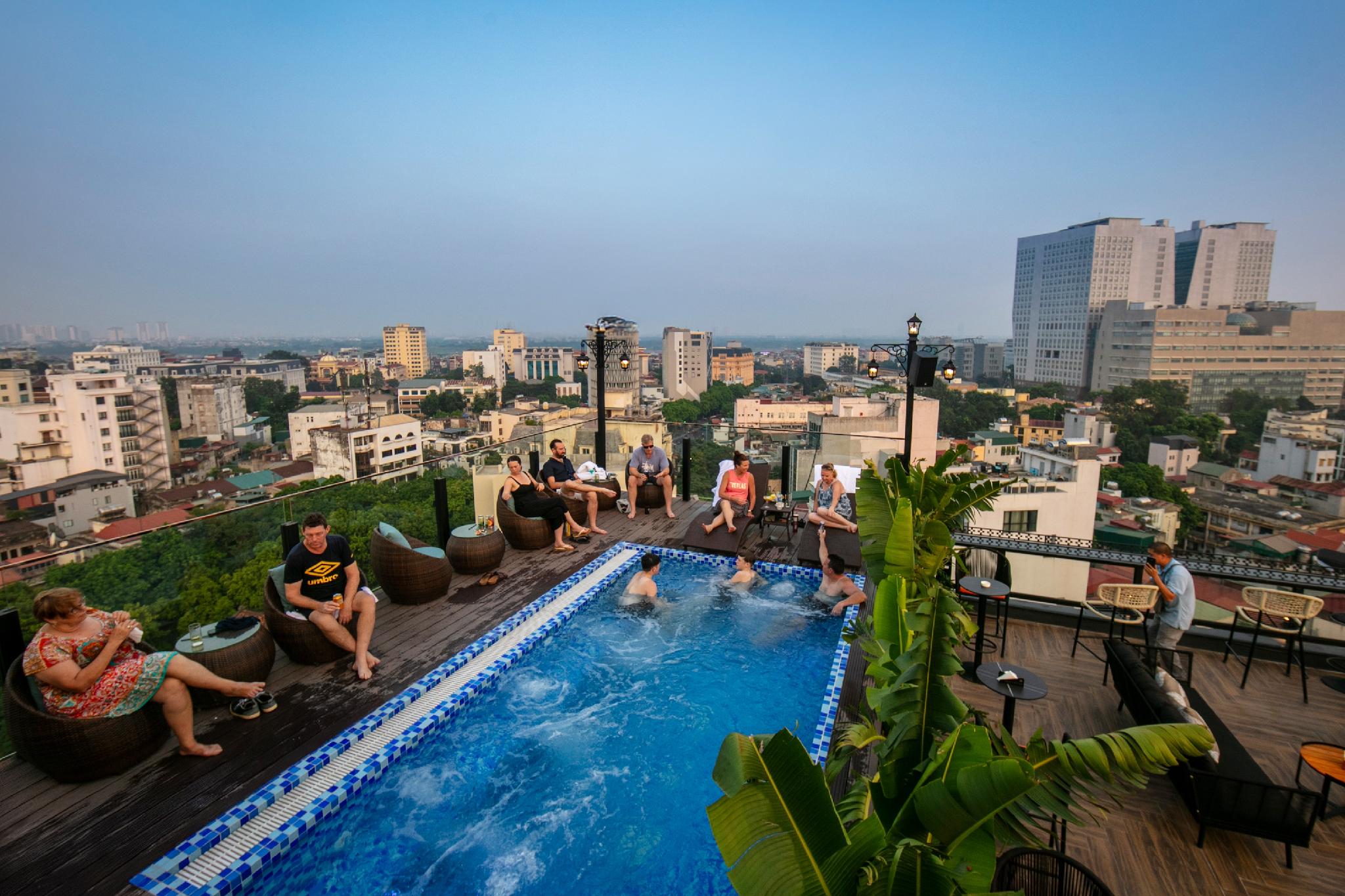 メイ デ ビル コーナー ホテル 写真