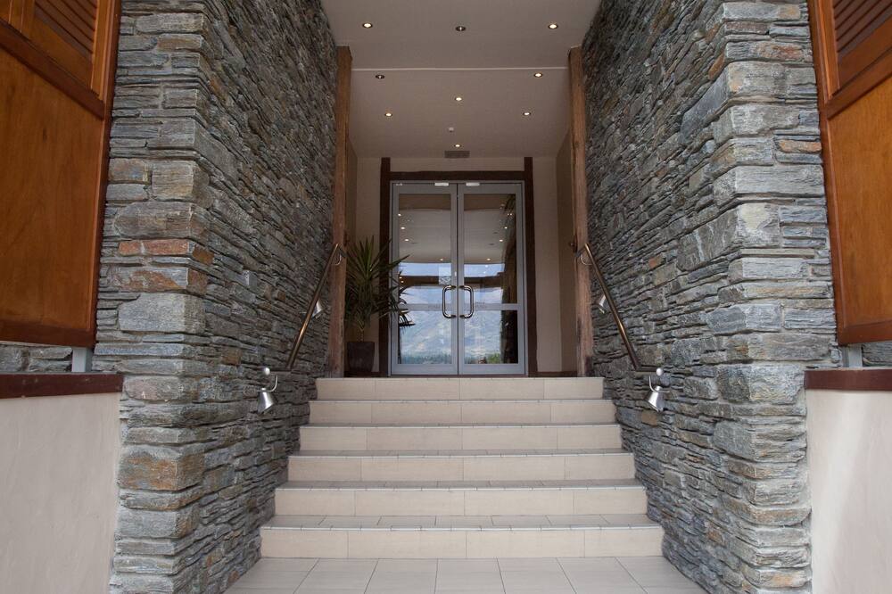 レイクサイド アパートメンツ 写真