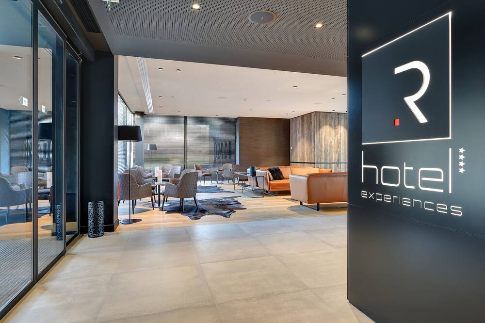 R hotel experiences 写真