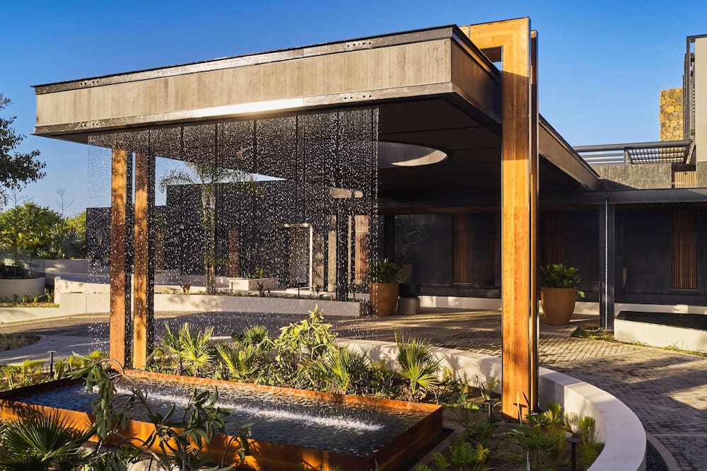 ラックス* グランド ベイ 写真