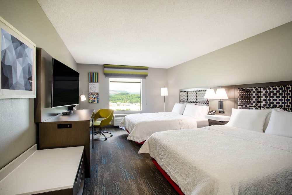 ハンプトン イン エルキンス 写真