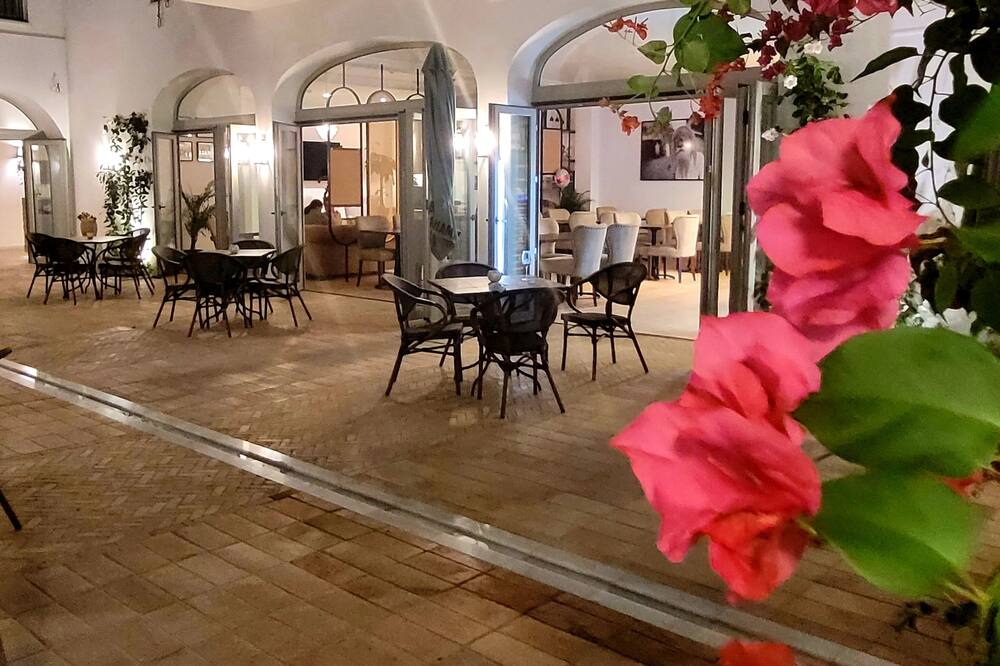 アルバリーザ ホテル ブティック 写真