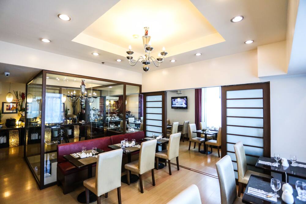 マラヤン プラザ ホテル 写真