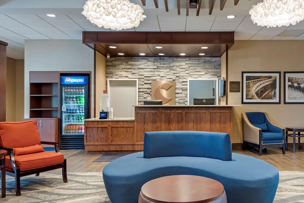 コンフォート イン ユニバーシティー 写真