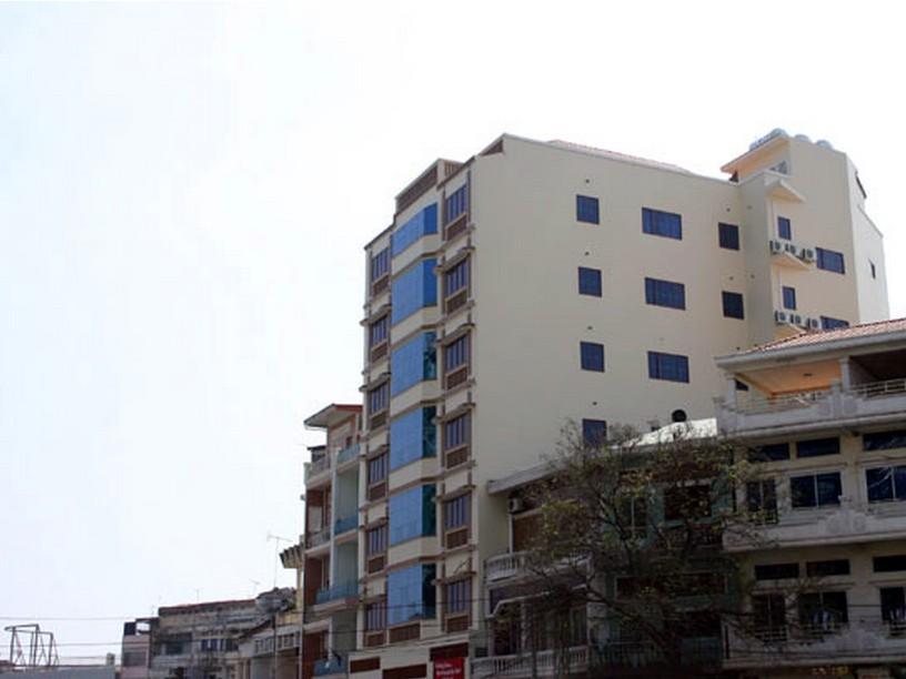 ノコール ラッキー サービスド アパートメンツ 写真